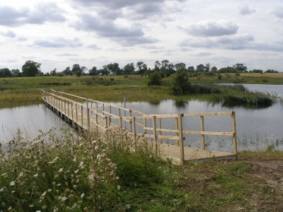 Floating walkway
